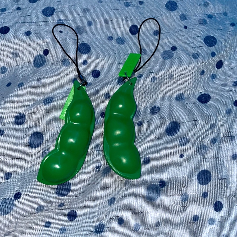 Pea popper fidget